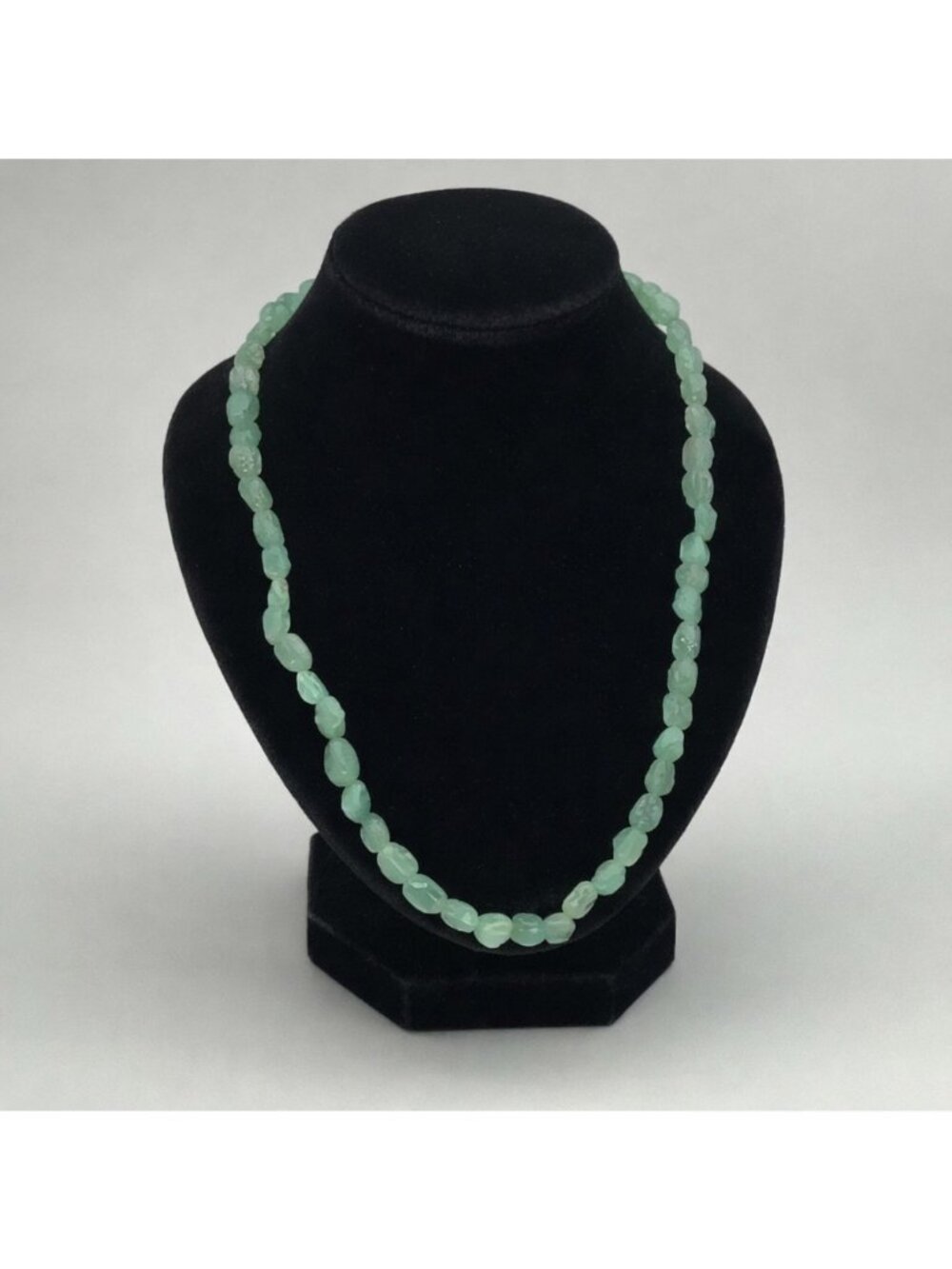 Vintage Chrysoprase Nugget Bead Necklace 17" Natural Apple Green Chalcedony Ster